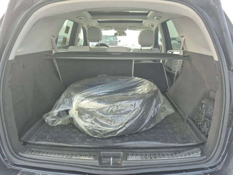 Mercedes-Benz ML 350 * BLUETEC * DISTRONIC* ПАНОРАМА* ДВА КЛЮЧА* , снимка 14 - Автомобили и джипове - 53420424