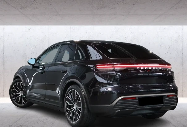 Porsche Macan 4 = PASM= Panorama Гаранция, снимка 2 - Автомобили и джипове - 54046709