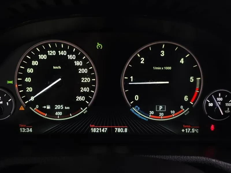 BMW X4 xDrive20D, снимка 8 - Автомобили и джипове - 54227504