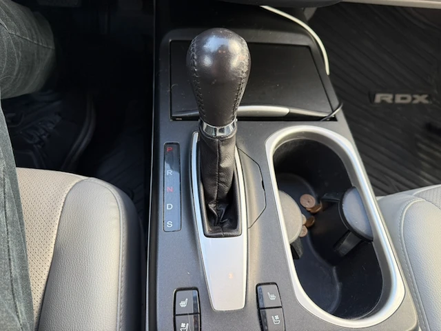 Acura Rdx A-Spec, снимка 12 - Автомобили и джипове - 56671768