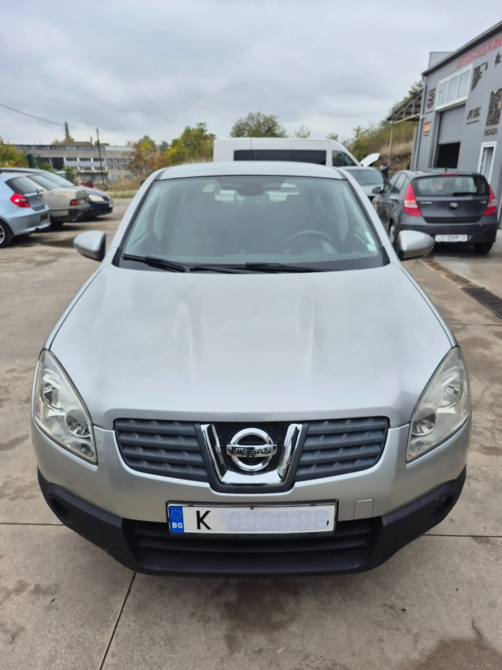 Nissan Qashqai 2.0, снимка 1