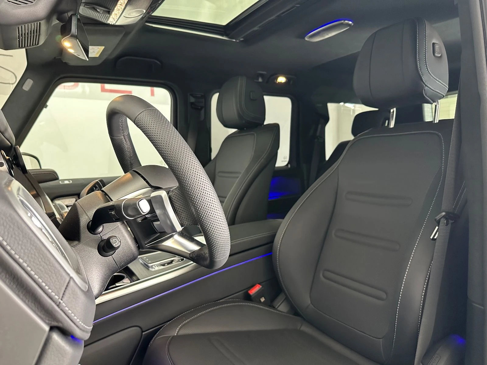 Mercedes-Benz G 450 d AMG 4M  - изображение 8