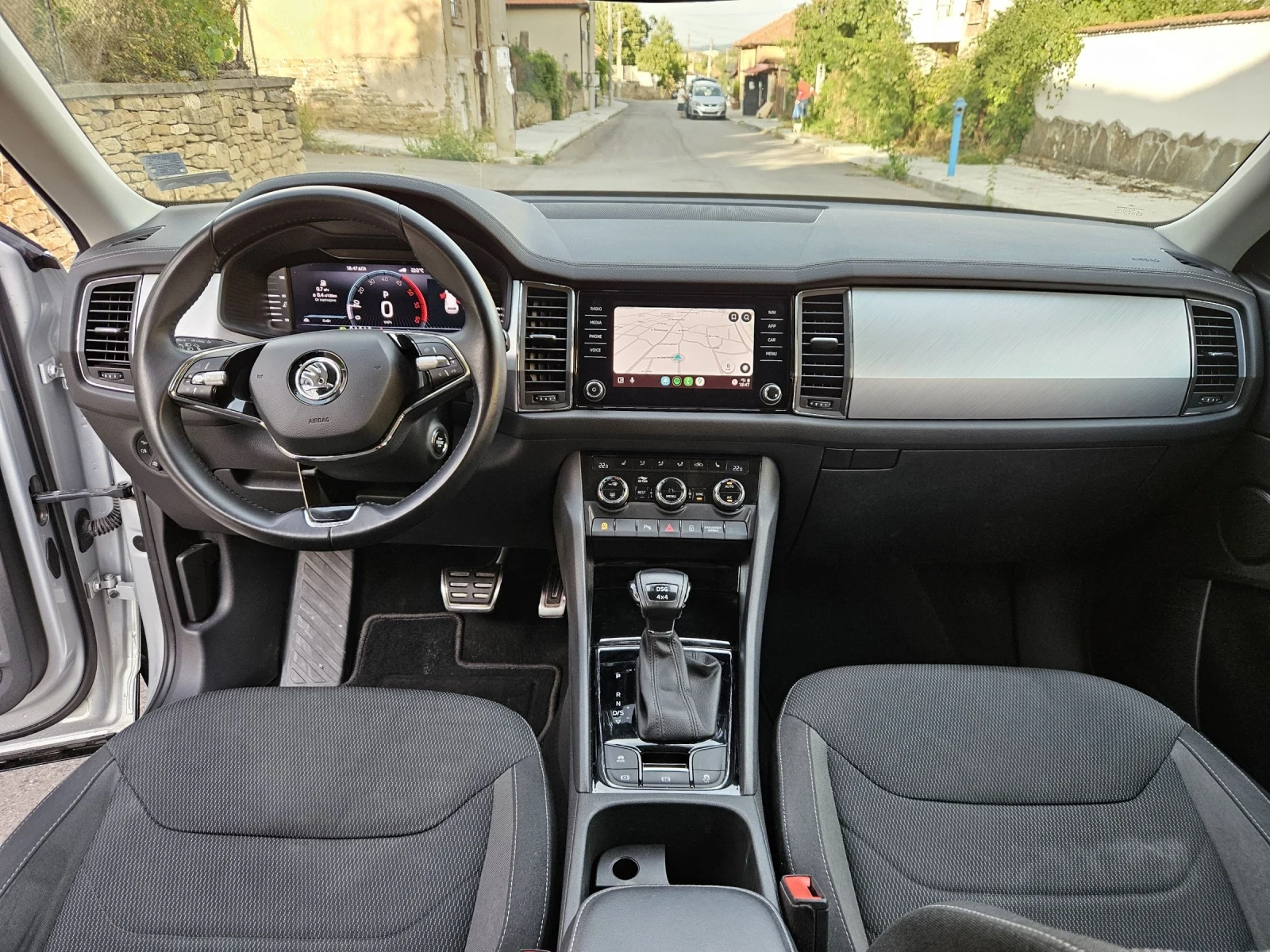 Skoda Kodiaq 2.0* 150* 4x4* Face* 7М* от Бг - изображение 7