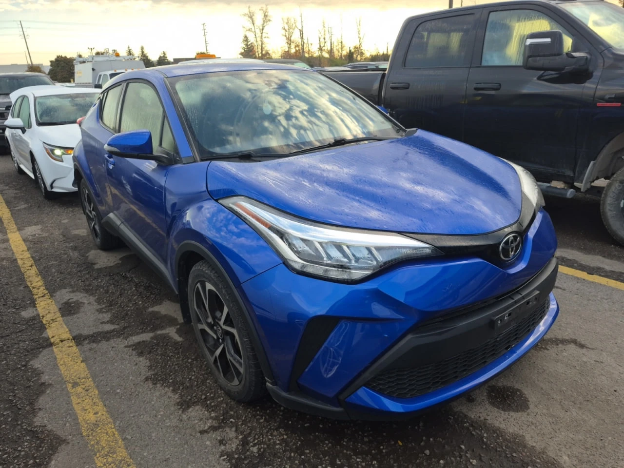 Toyota C-HR * АВТО КРЕДИТ* ЦЕНА ДО БГ * Сервизна история *  - изображение 2