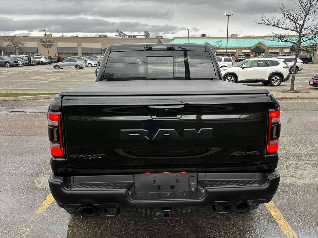 Dodge RAM 1500 6.2L 8cyl | TRX | HEAD-UP | ВЪЗДУШНО | 360 | , снимка 5 - Автомобили и джипове - 54368961