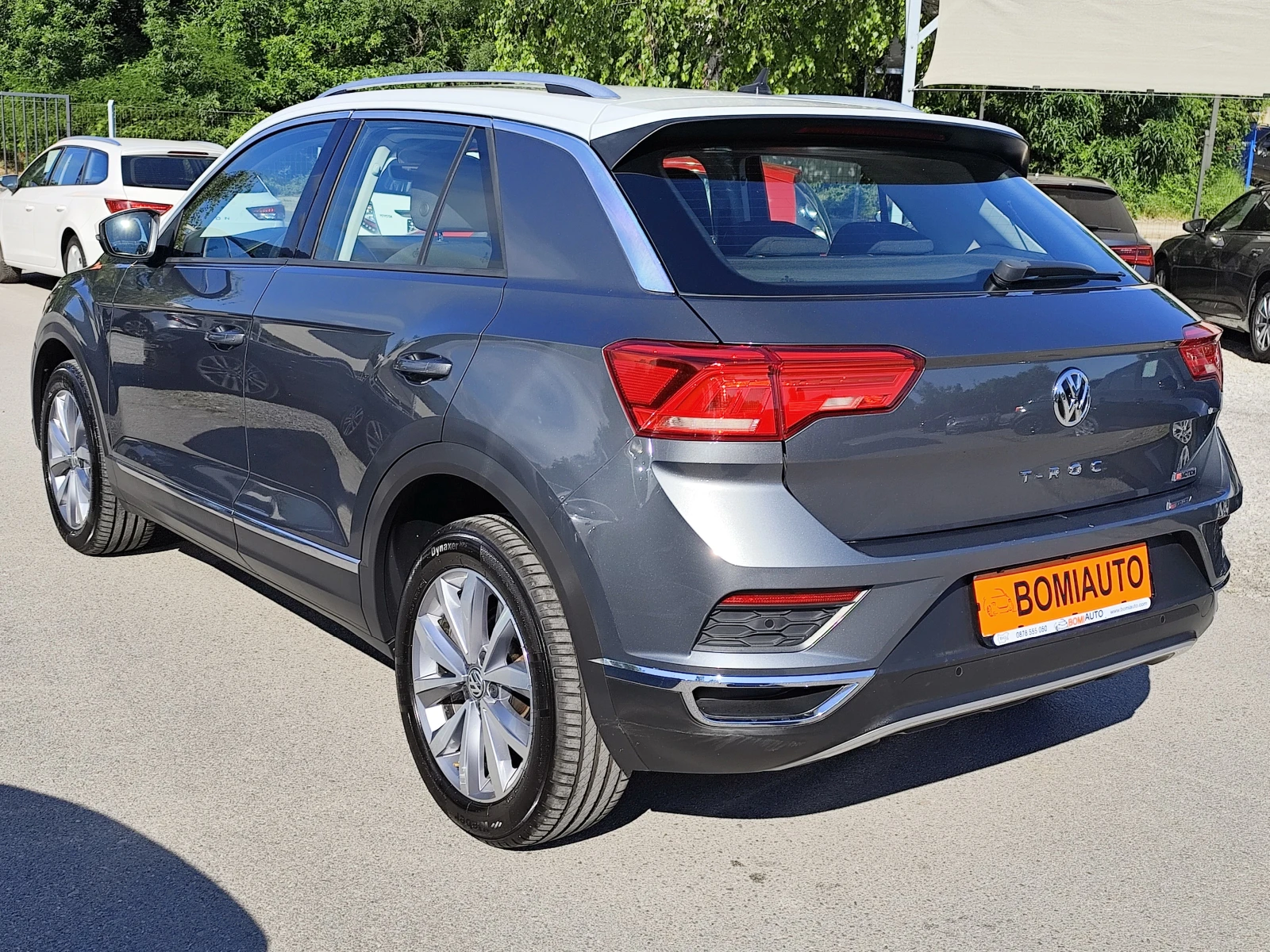 VW T-Roc 2.0TDi* DSG* 4X4* LED* NAVI* APP* EURO6B* , снимка 6 - Автомобили и джипове - 54889854