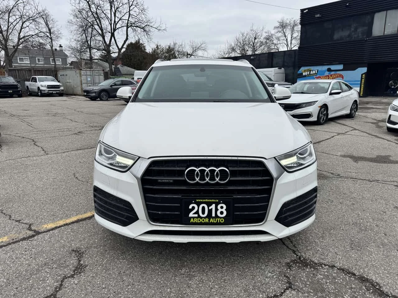 Audi Q3 * Progressiv * CARFAX * БЕЗ ПЪРВОНАЧАЛНА ВНОСКА, снимка 6 - Автомобили и джипове - 54918488