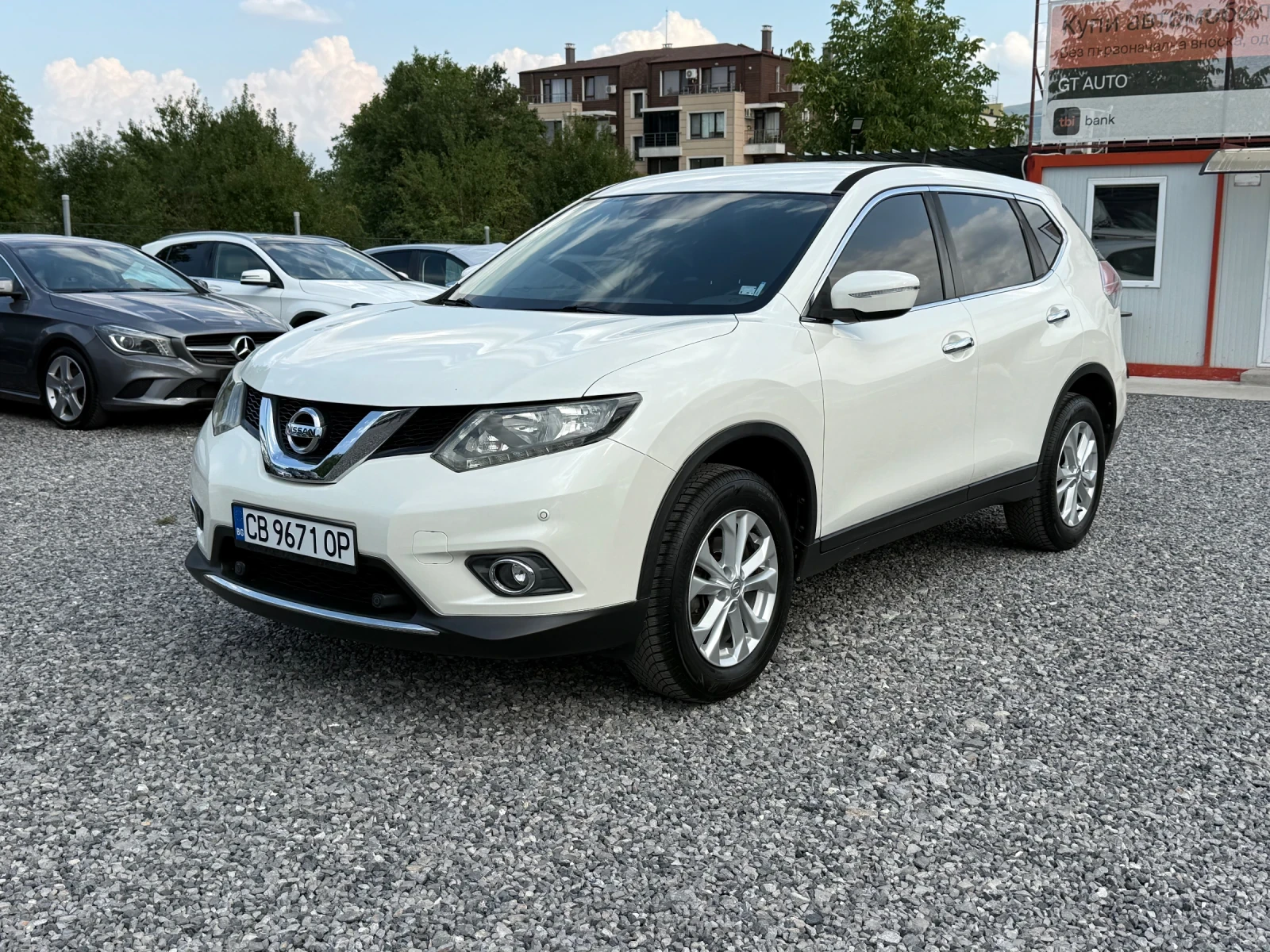 Nissan X-trail 1.6 dCi (130 кс)Euro 6B/2016г/Обслужен/Регистриран