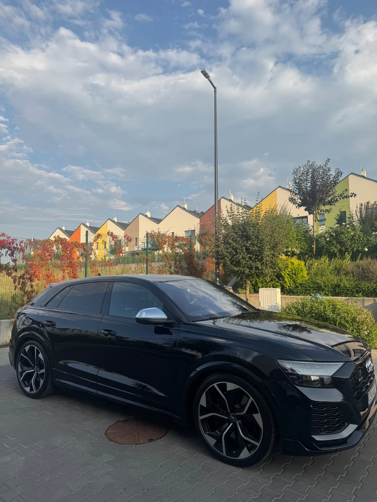 Audi RSQ8 | Mobile.bg � ����������� 8