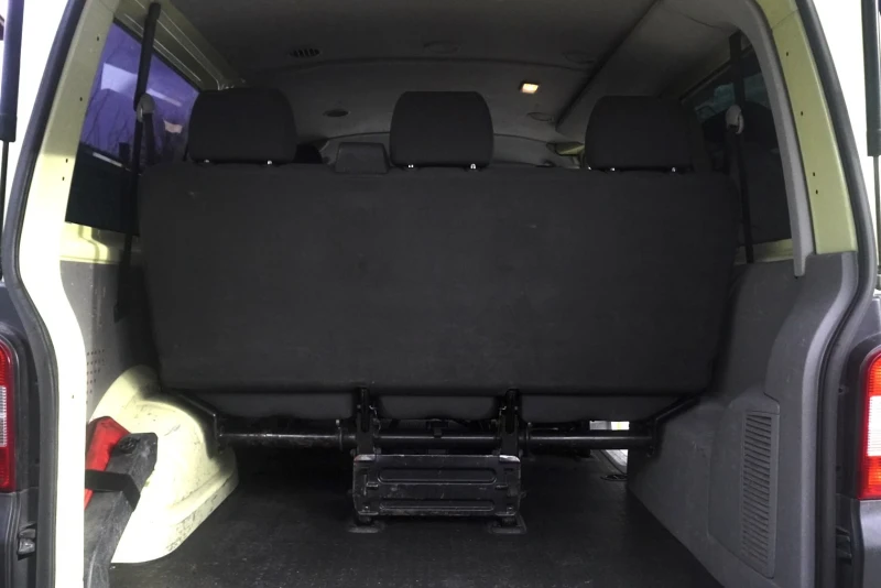 VW Transporter, снимка 8 - Бусове и автобуси - 53471243