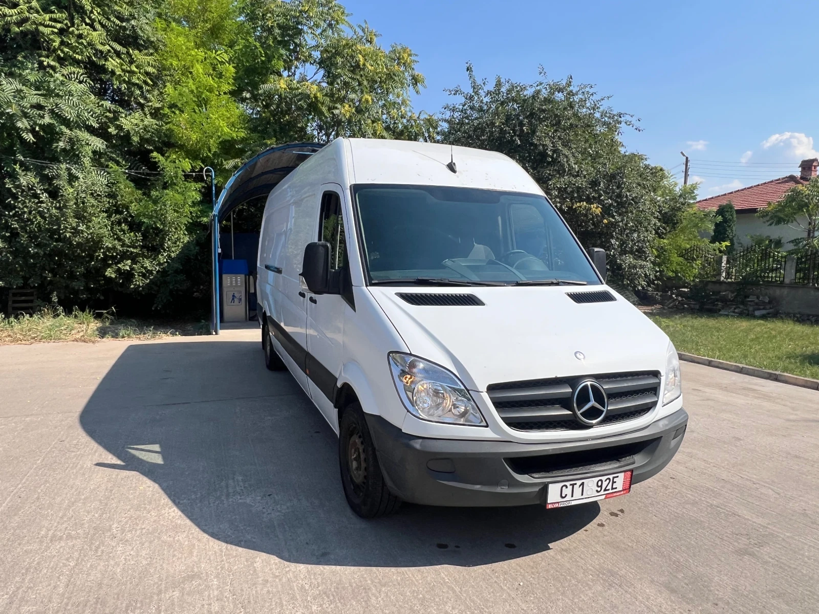 Mercedes-Benz Sprinter 310