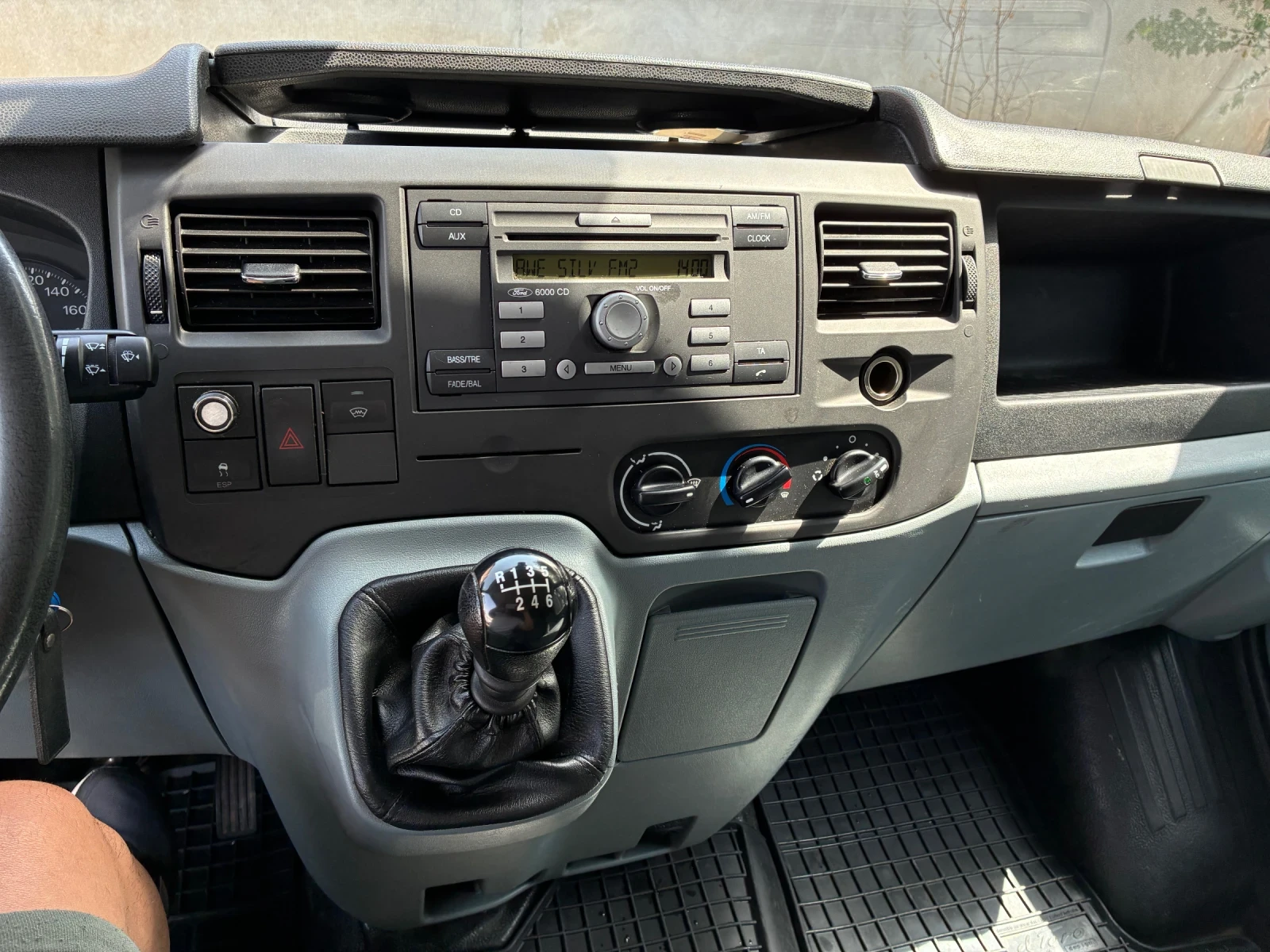 Ford Transit 2.4TDCI T350 климатик!, снимка 14 - Бусове и автобуси - 55860549