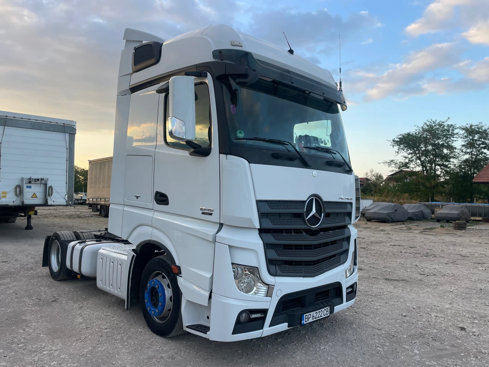Mercedes-Benz Actros 1845 - изображение 3