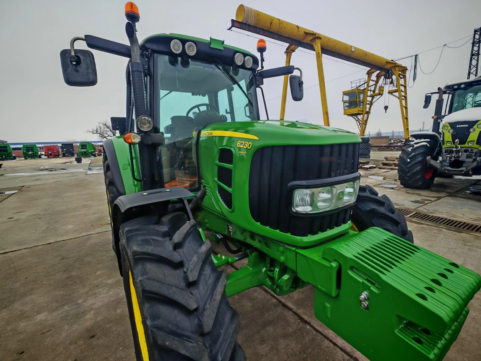 Трактор John Deere 6230 Premium лизинг с първоначална вноска 20 % - изображение 3