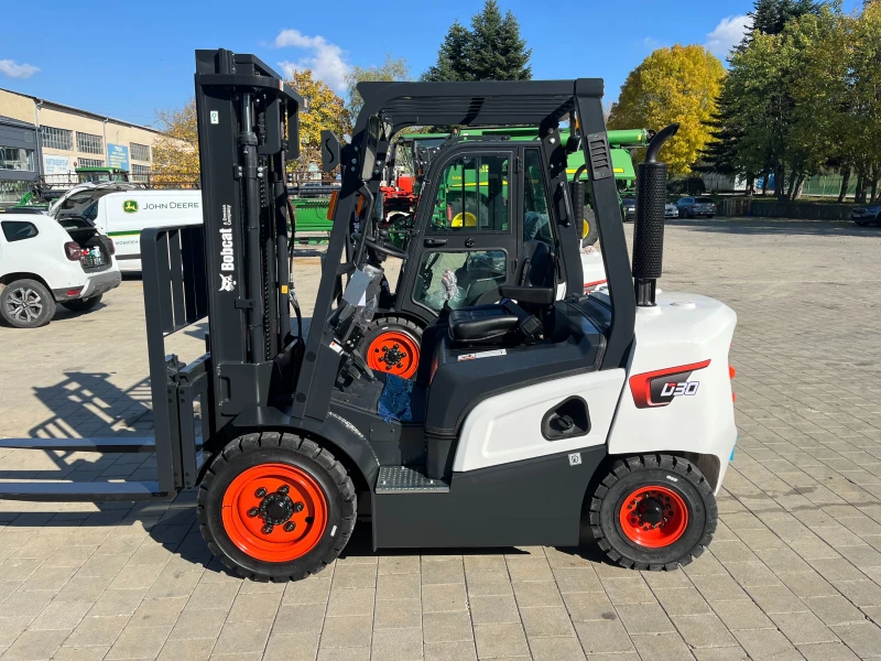 Мотокар Bobcat D30NXP, снимка 3 - Индустриална техника - 51235663