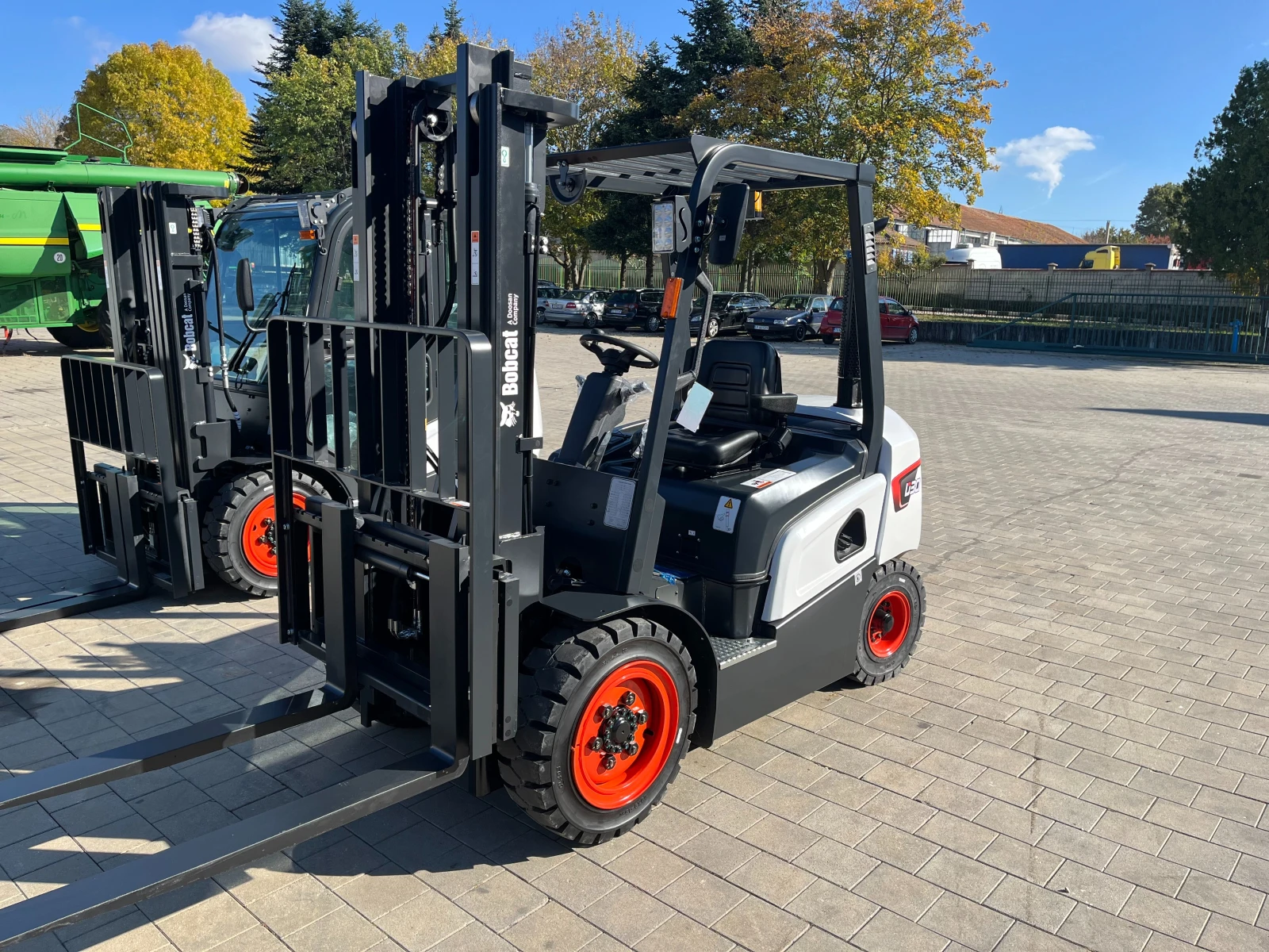  Bobcat D30NXP | Mobile.bg   2