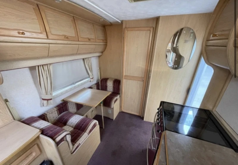 Каравана Coachmen Pastiche , снимка 7 - Каравани и кемпери - 47998104