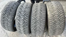 Гуми Зимни 235/50R18, снимка 1 - Гуми и джанти - 47696713