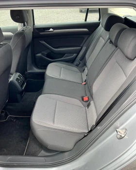 VW Passat 2.0 TDI DSG 150кс., снимка 9