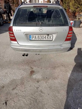 Mercedes-Benz C 220, снимка 7