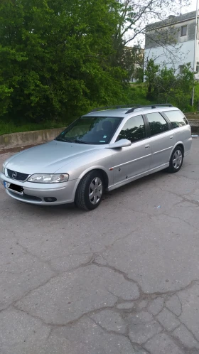 Обява за продажба на Opel Vectra ~2 600 лв. - изображение 1