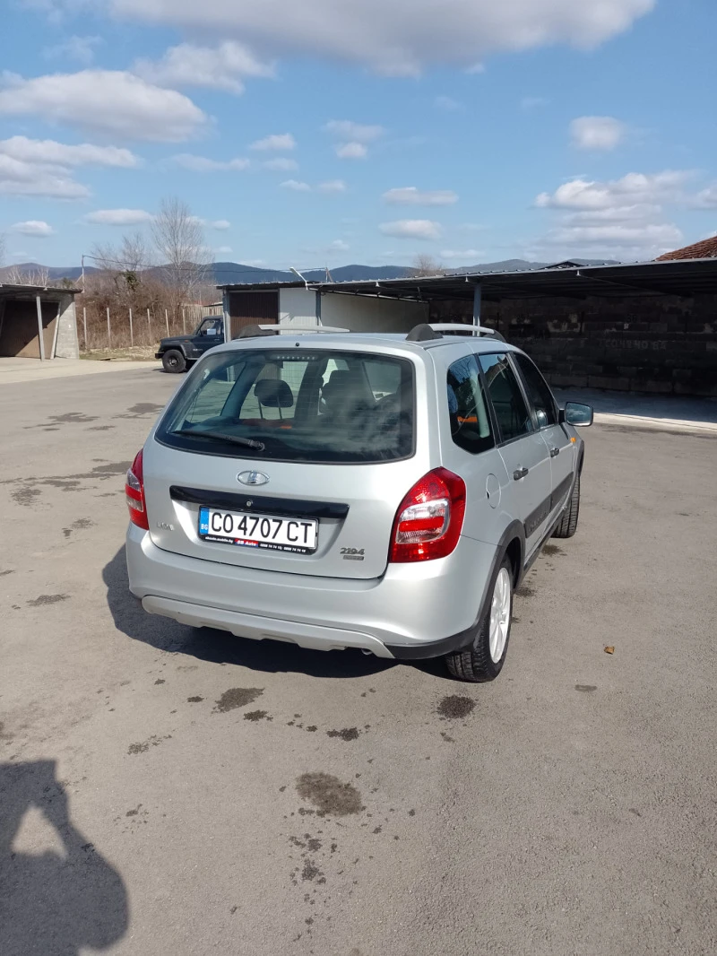 Lada Kalina 1.6 klima/cross, снимка 4 - Автомобили и джипове - 47645293