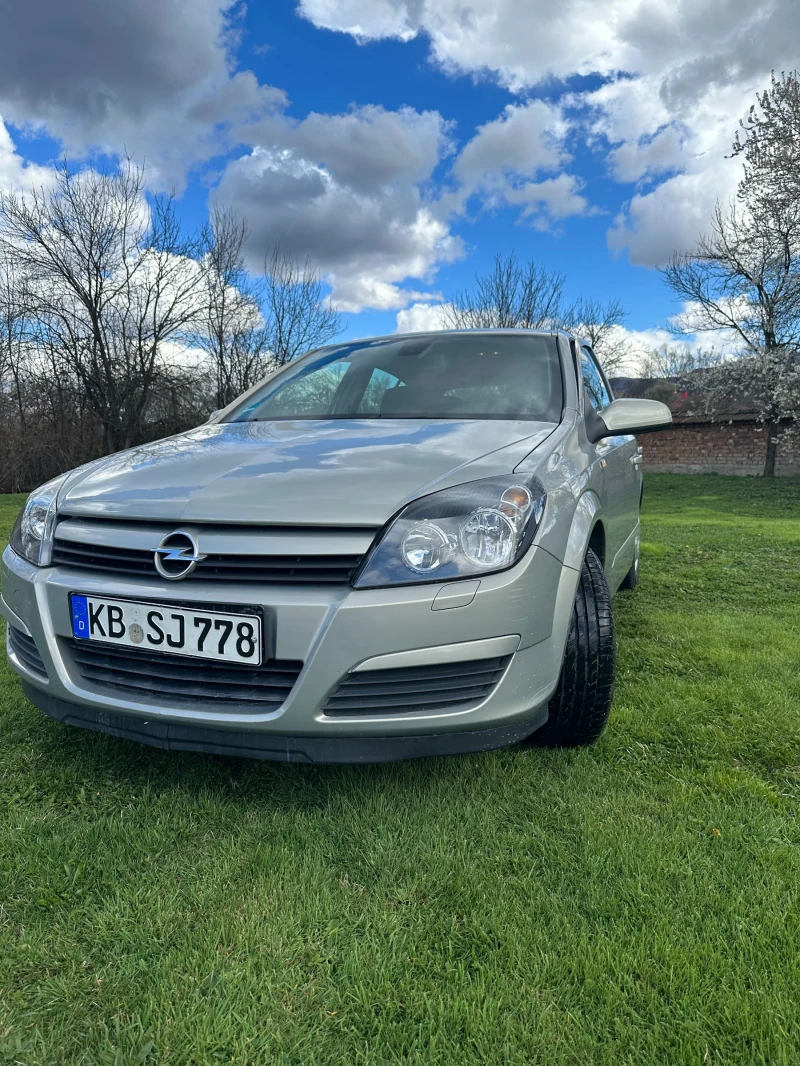 Opel Astra 1.8 turbo , снимка 1 - Автомобили и джипове - 46408196