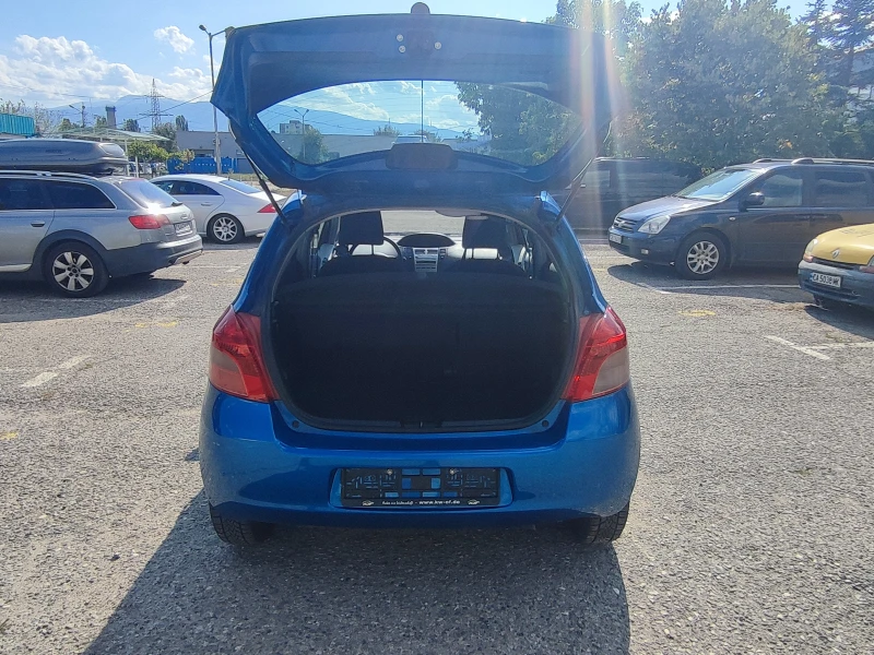 Toyota Yaris 1.3i-87kc-КЛИМАТИК-ЕВРО4, снимка 13 - Автомобили и джипове - 47540911