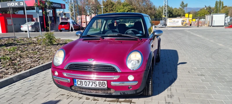 Mini One 1.6i 90кс, снимка 1 - Автомобили и джипове - 47645150