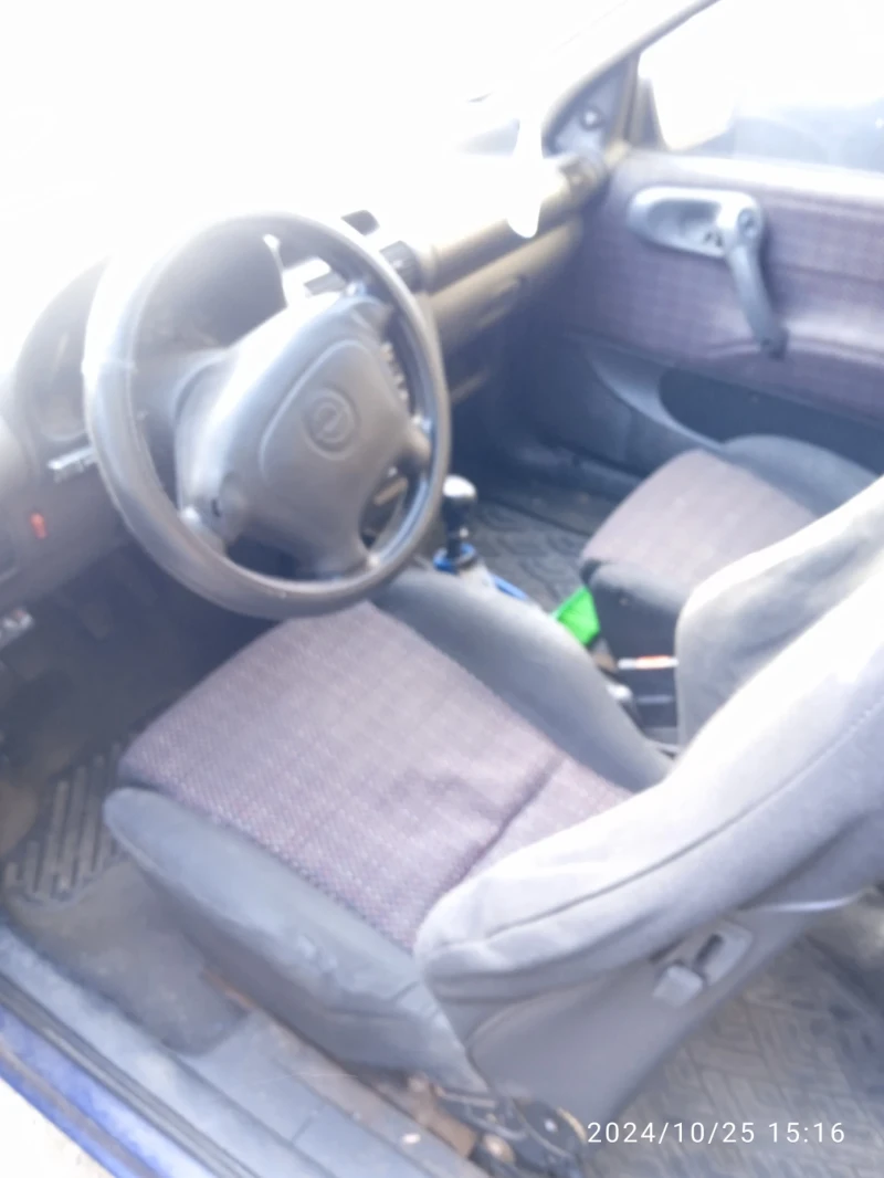 Opel Corsa, снимка 6 - Автомобили и джипове - 47753380