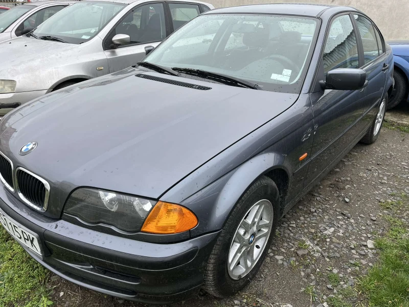 BMW 318, снимка 1 - Автомобили и джипове - 48223337