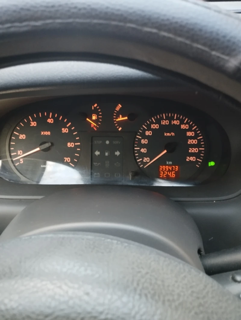 Renault Scenic, снимка 6 - Автомобили и джипове - 48311224