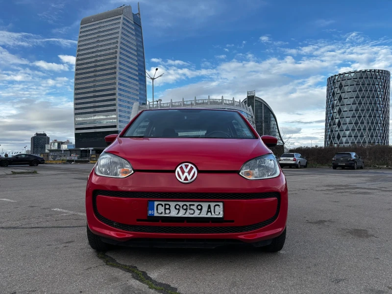 VW Up, снимка 2 - Автомобили и джипове - 52657442