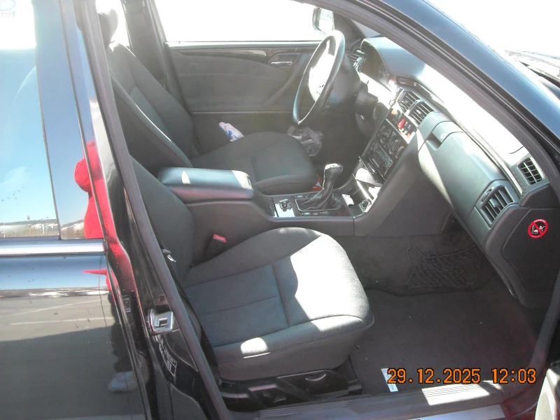 Mercedes-Benz E 220 W210, снимка 15 - Автомобили и джипове - 52928162