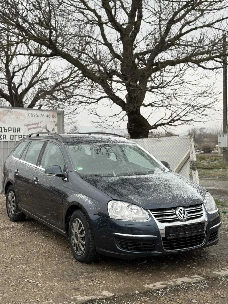 VW Golf Golf 5  102к.с.може да и се сложи газова уредба.