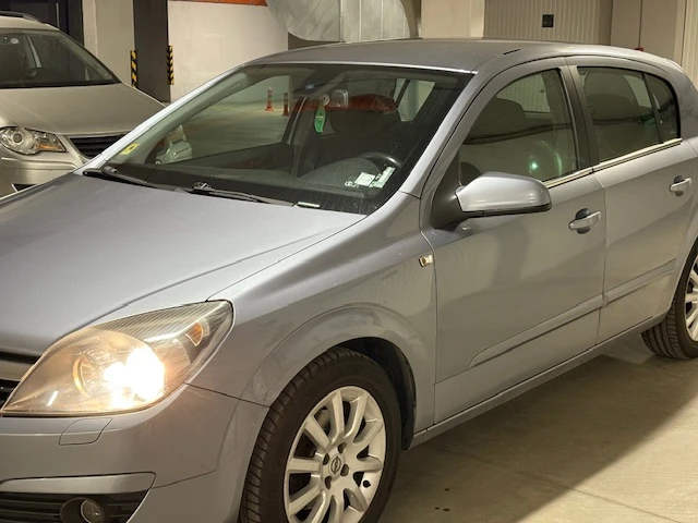Opel Astra H - изображение 8