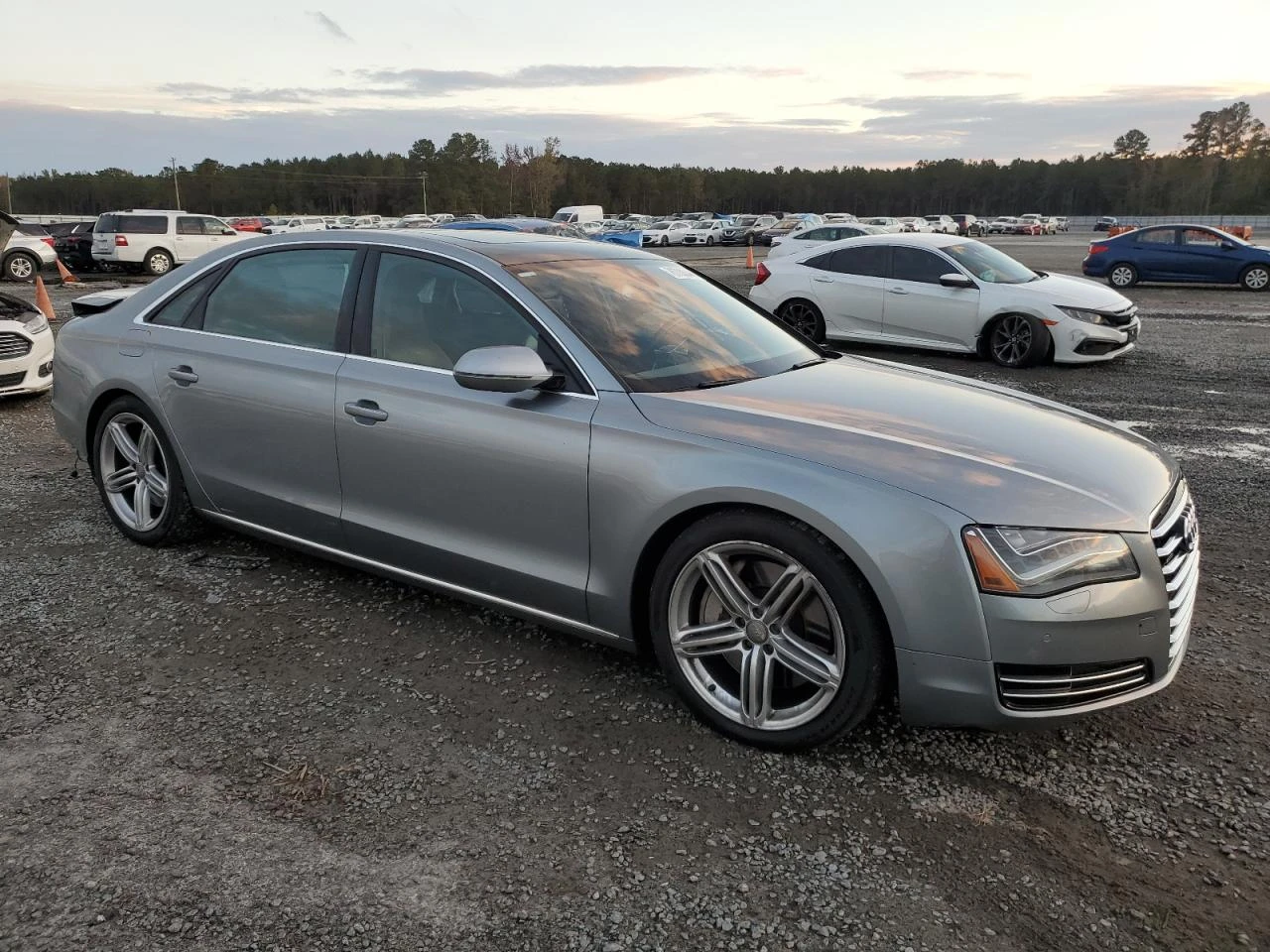 Audi A8 4.0TFSI/ZF/QUATTRO - изображение 4