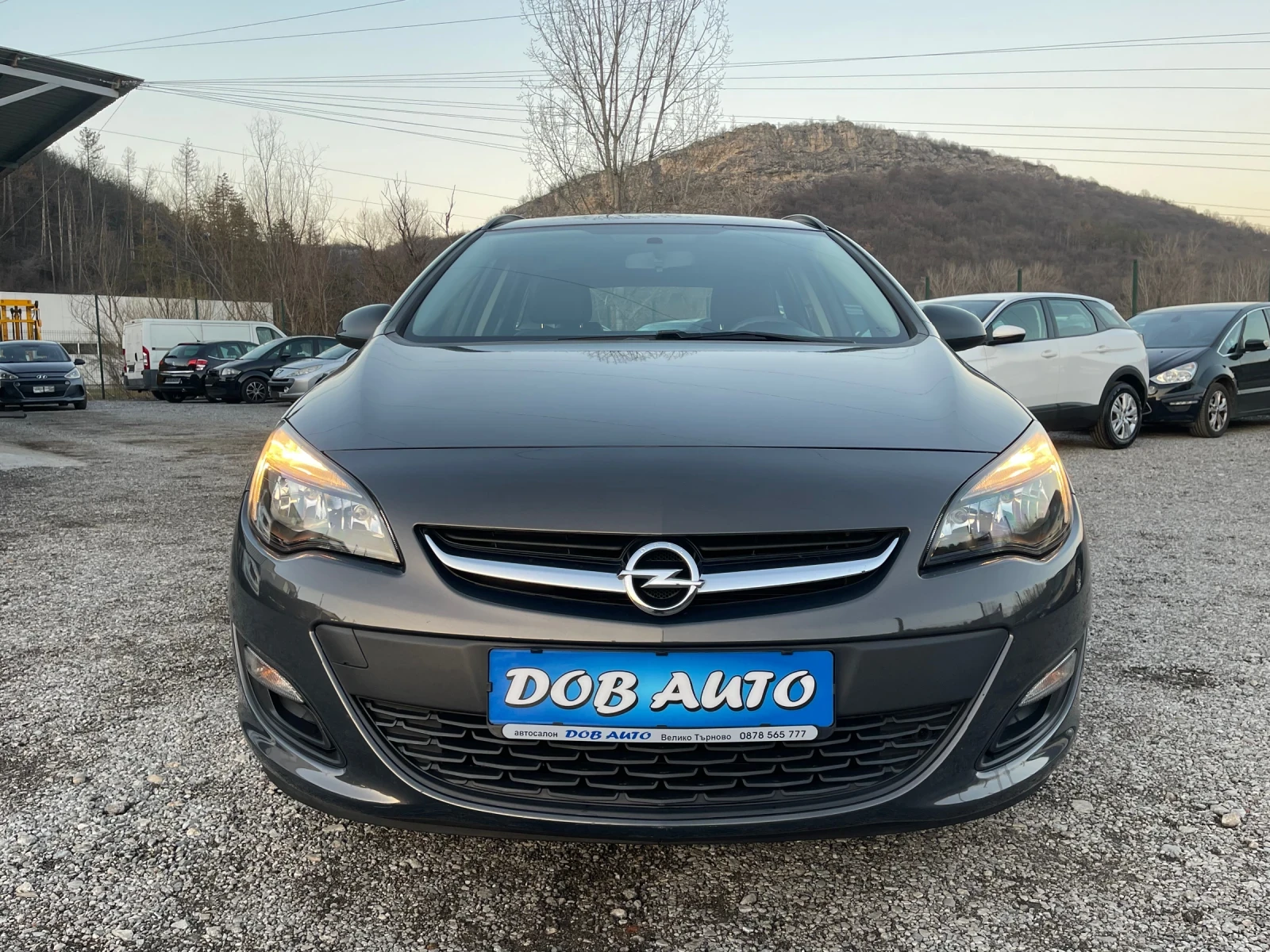 Opel Astra 1.6CDTI-147 000 км- 110к.с -SPORT TOURER - изображение 8