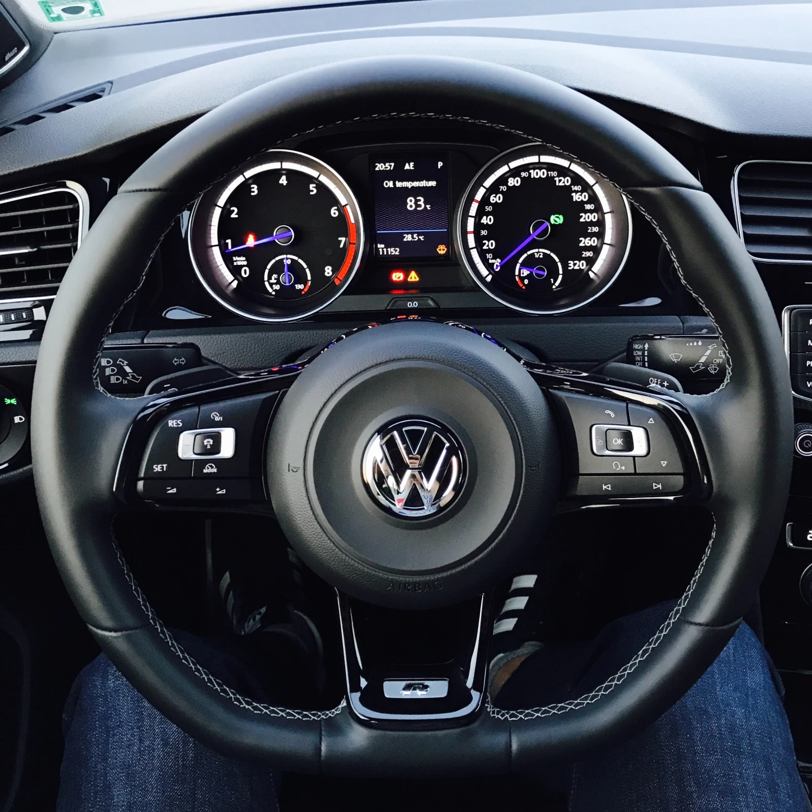 VW Golf R - изображение 5