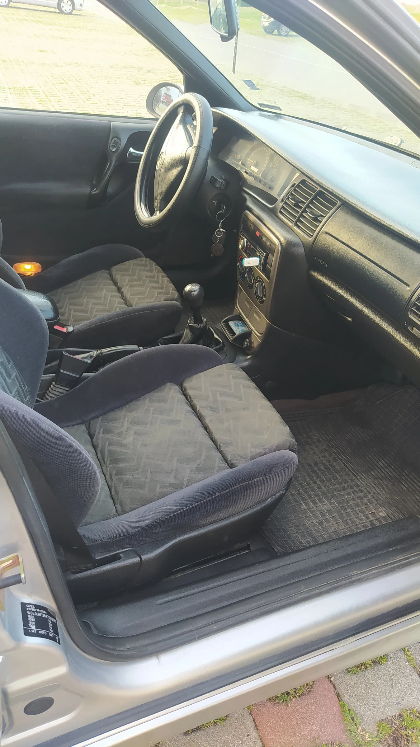 Opel Vectra  - изображение 8
