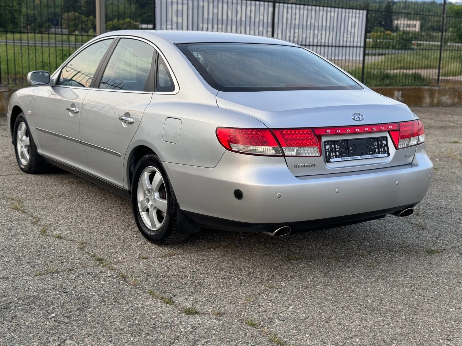 Hyundai Grandeur 3.3 V6 LPG Газ Автоматик - изображение 4