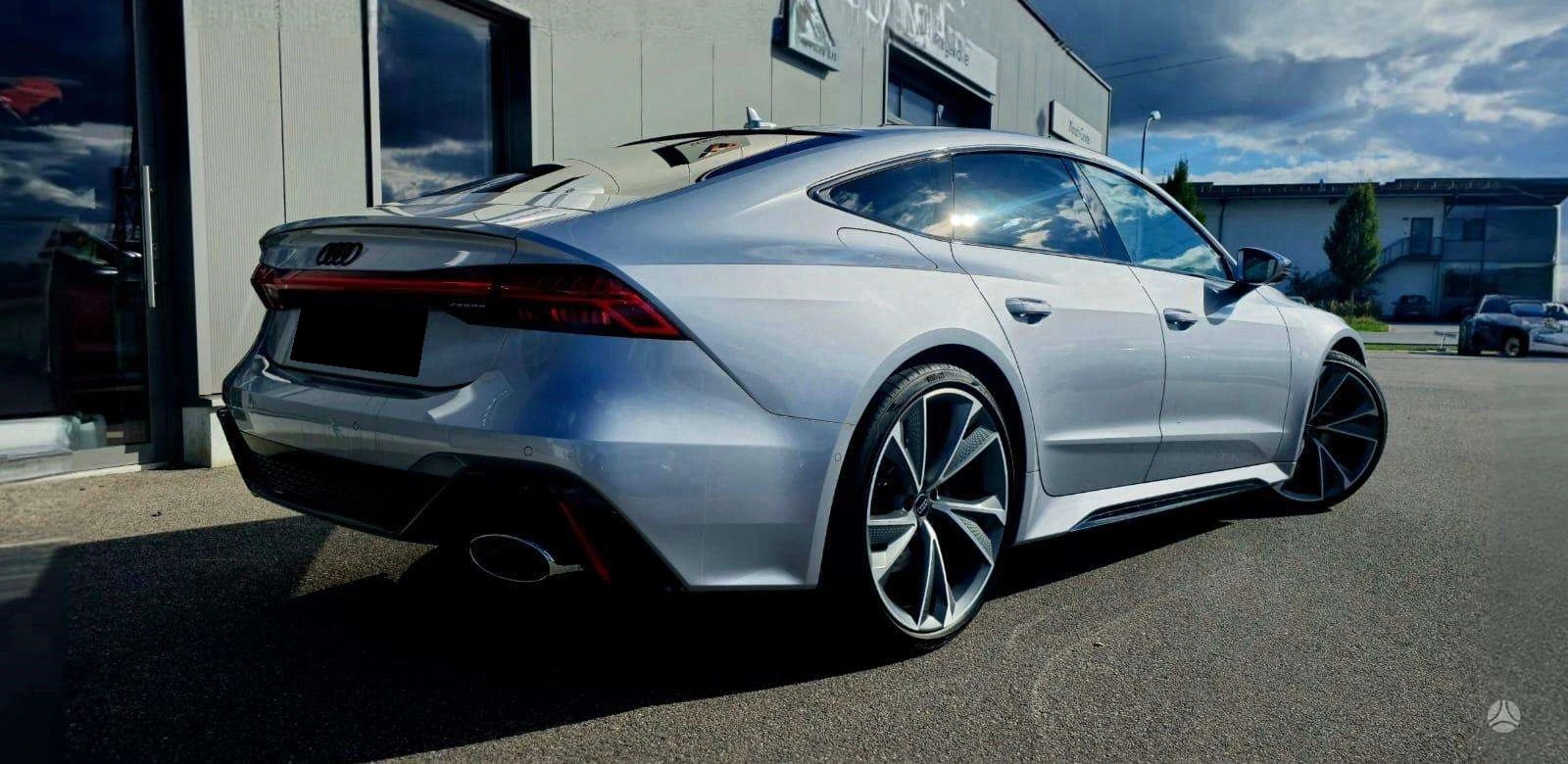 Audi Rs7 4.0TFSI Quattro - изображение 4