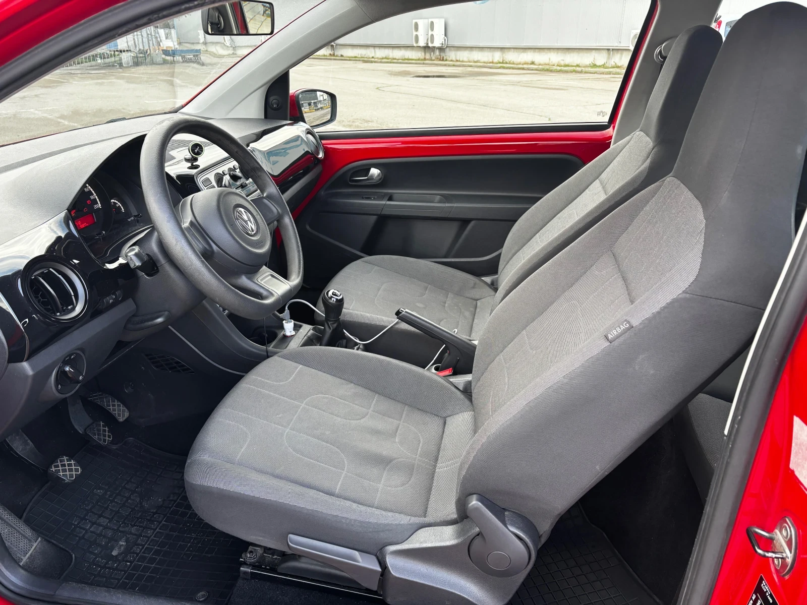 VW Up  - изображение 9