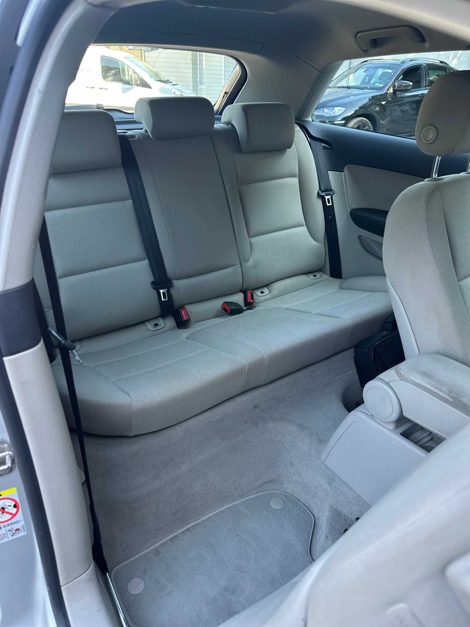 Audi A3 2.0 TDI 140 к.с. - изображение 10