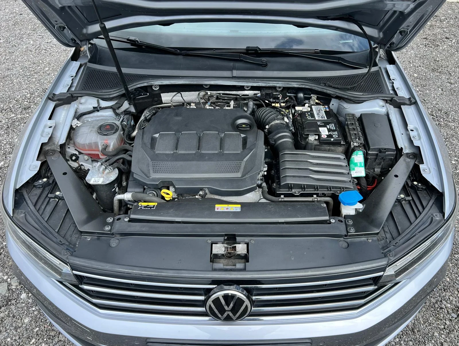 VW Passat 2.0 TDI DSG 150кс., снимка 12 - Автомобили и джипове - 53920110