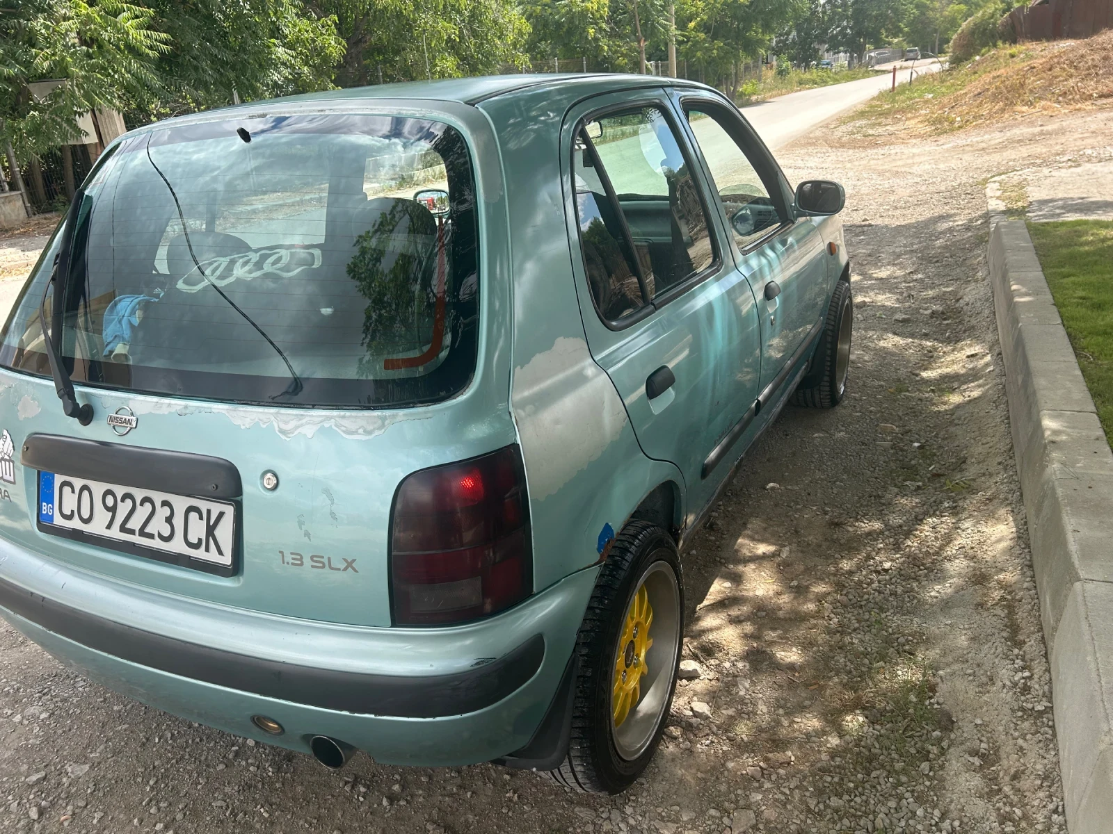 Nissan Micra 1.3 16 slx 75к.с - изображение 3