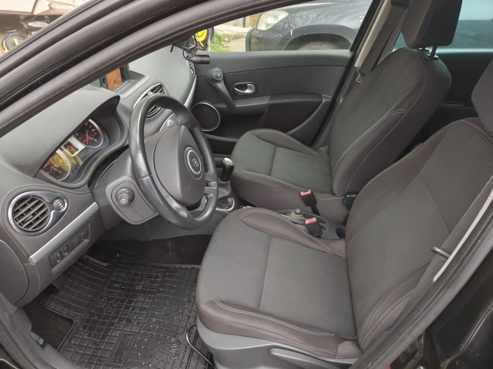 Renault Clio | Mobile.bg � ����������� 6