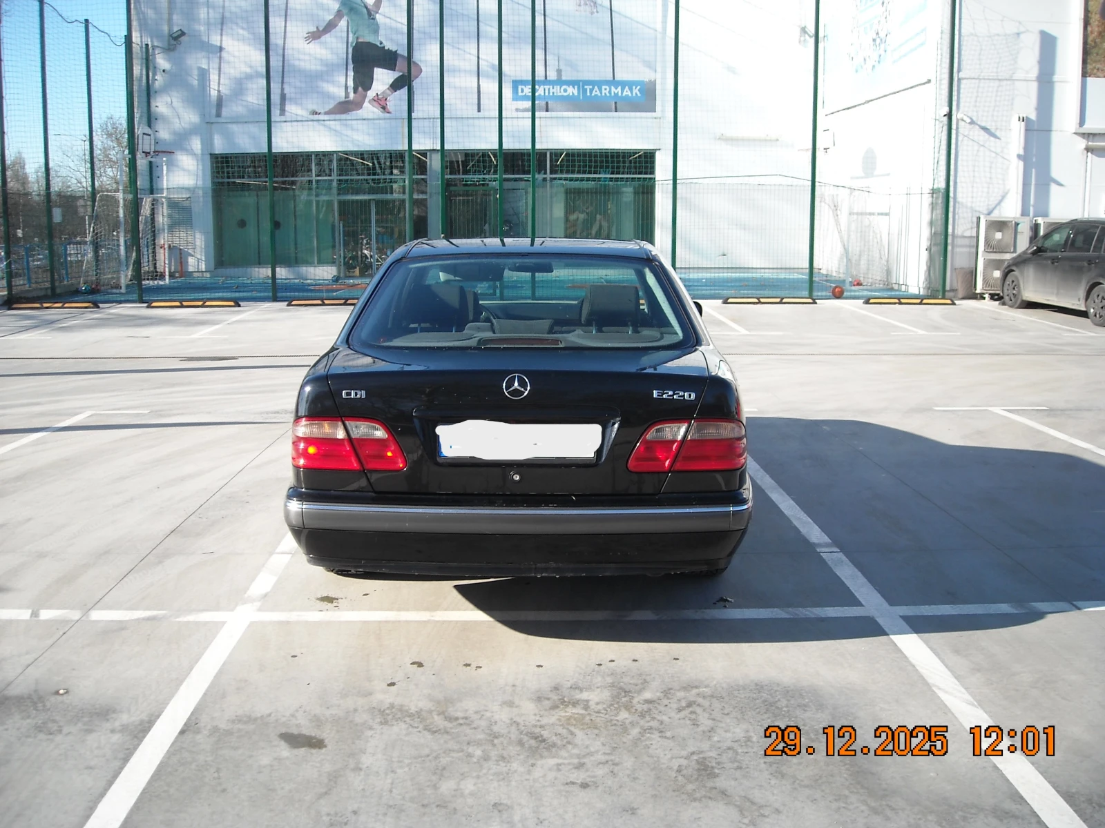 Mercedes-Benz E 220 W210 - изображение 7