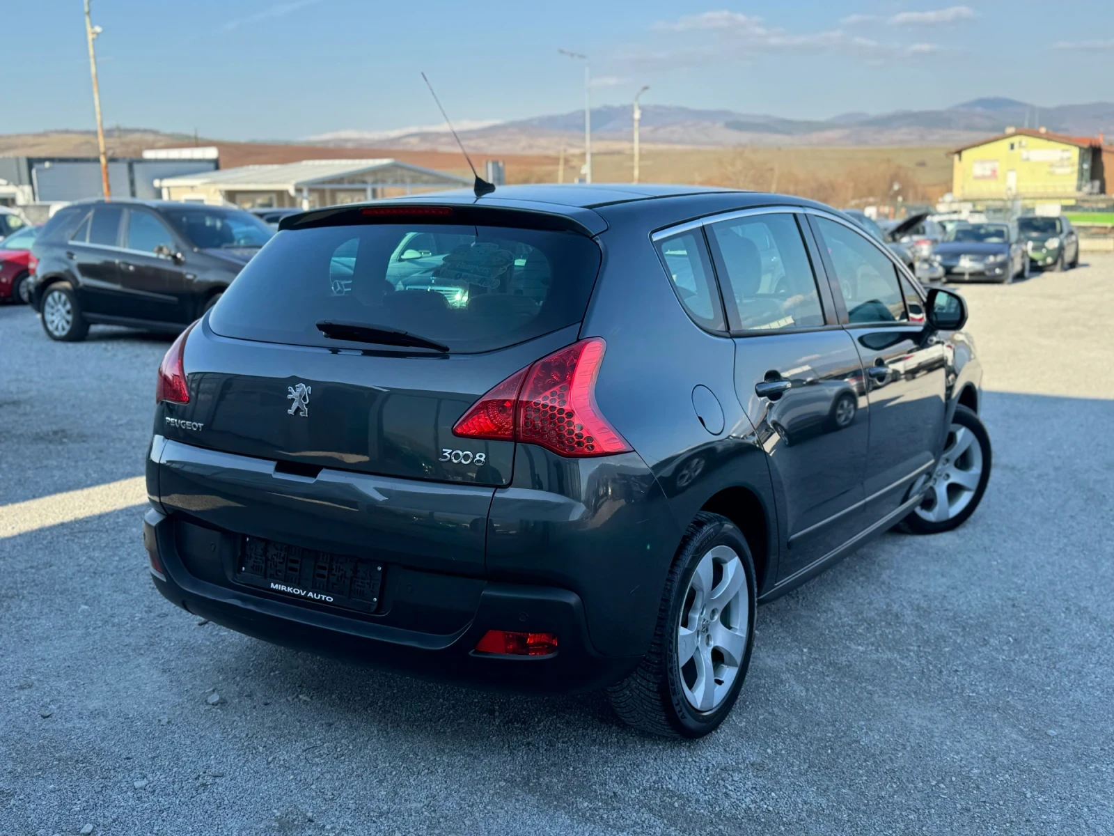 Peugeot 3008 2.0HDI/ПАНОРАМА/РЕАЛНИ КИЛОМТЕРИ/ТОП СЪСТОЯНИЕ, снимка 5 - Автомобили и джипове - 53738804