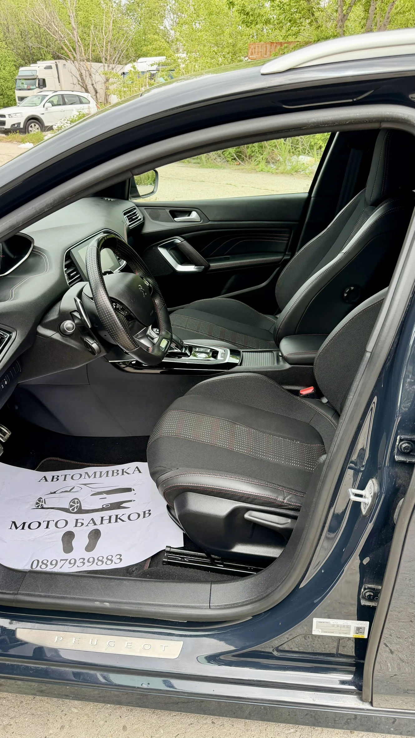 Peugeot 308 GT Line KEYLESS | Line assist| Камера, снимка 7 - Автомобили и джипове - 54389575